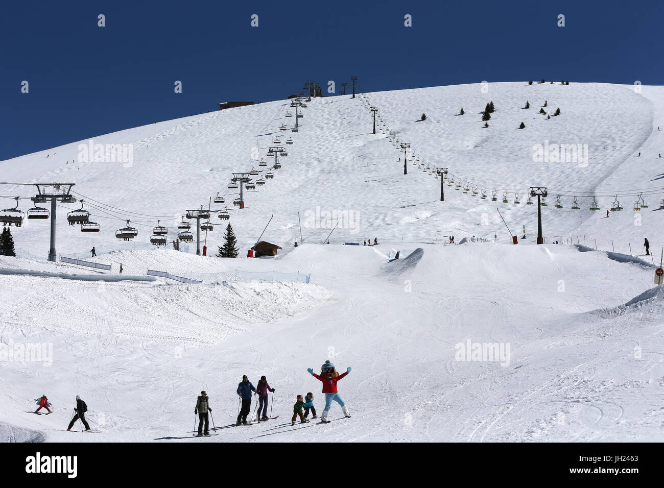 Alpes françaises. Charlotte la marmotte : mascot de Saint-Gervais Mont-Blanc. La France. Banque D'Images