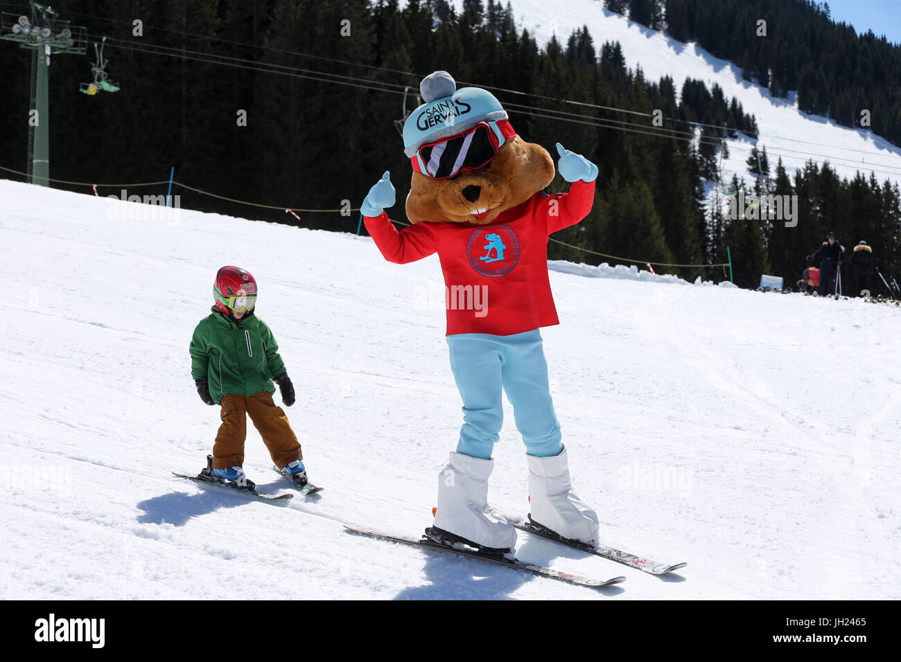 Alpes françaises. Charlotte la marmotte : mascot de Saint-Gervais Mont-Blanc. La France. Banque D'Images