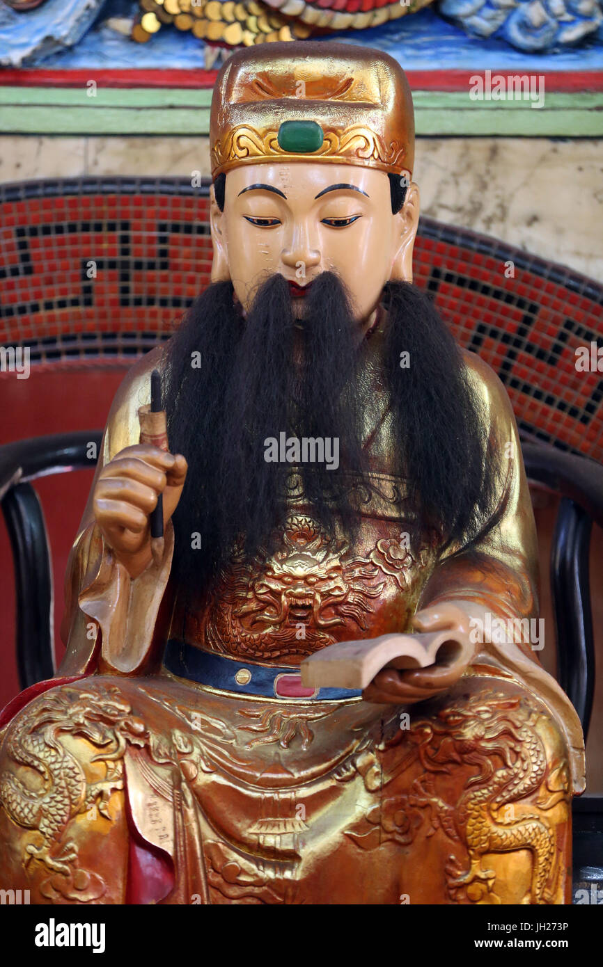 Leong san temple bouddhiste. Confucius (Kong Zi Gong ) : professeur de chinois, éditeur, homme politique, et philosophe. Singapour. Banque D'Images