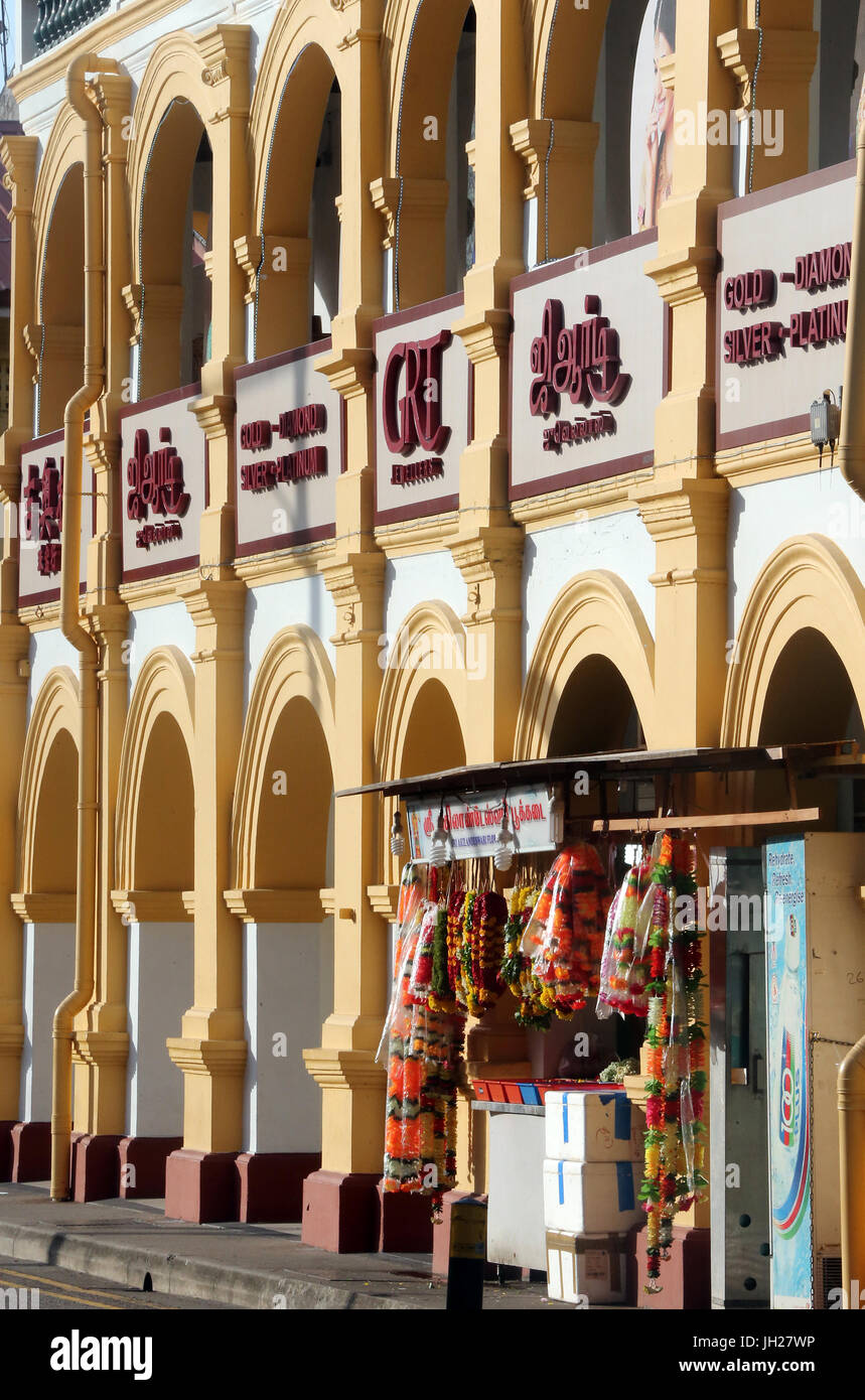 Singapour, Little India. L'architecture coloniale colorée. Singapour. Banque D'Images Singapour, Little India. L'architecture coloniale colorée. Singapour. Banque D'Images