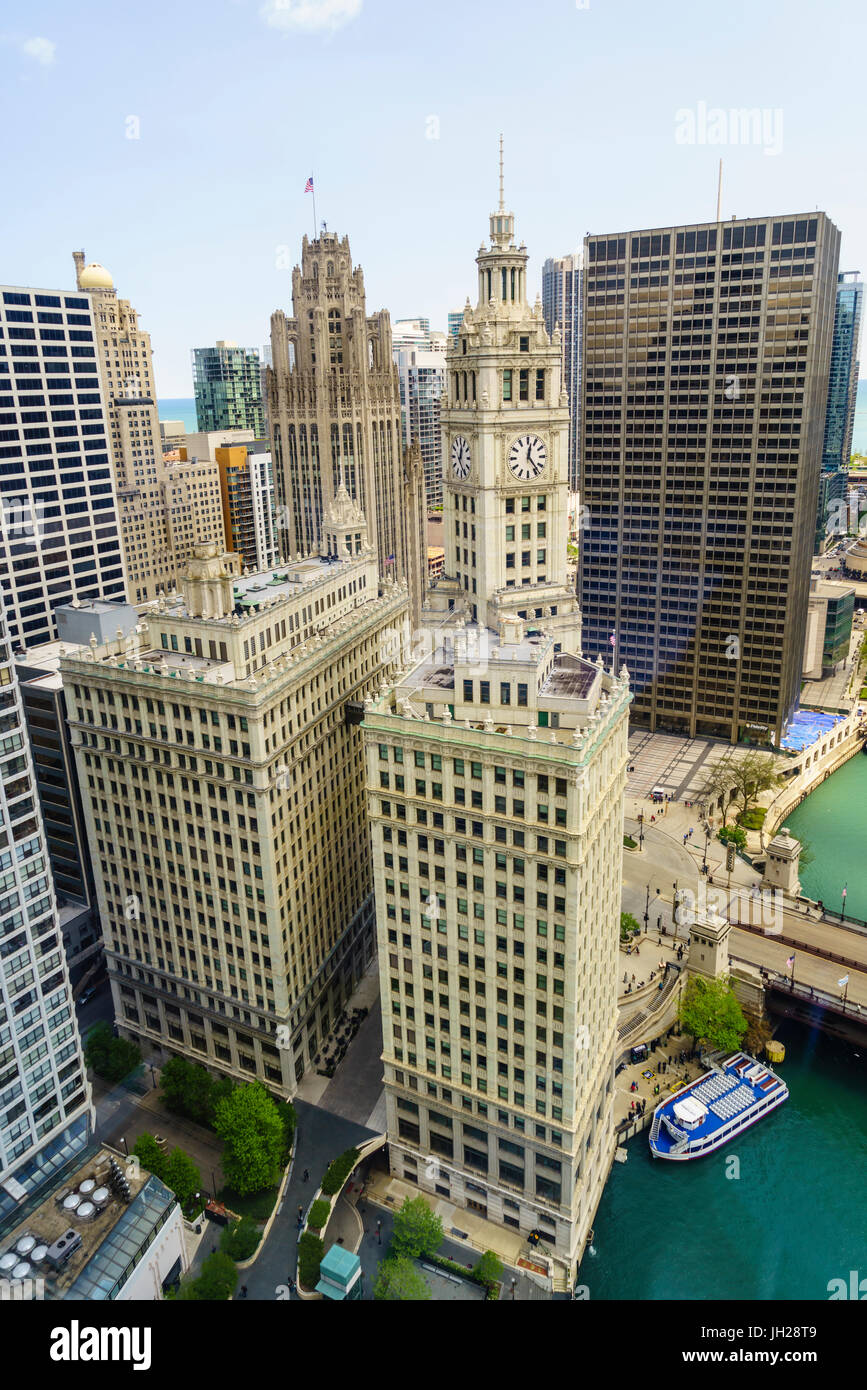 Vue de haut du Wrigley Building, Chicago, Illinois, États-Unis d'Amérique, Amérique du Nord Banque D'Images