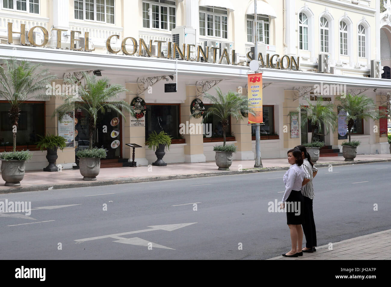 Ho Chi Minh ville. L'hôtel Continental. Le Vietnam. Banque D'Images