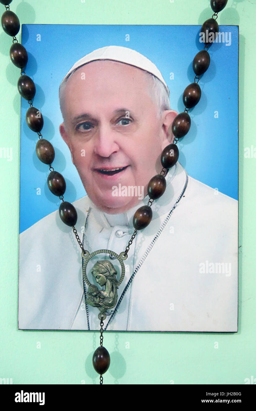 Photo du Pape François avec Holly rosary. Ho Chi Minh Ville. Le Vietnam. Banque D'Images