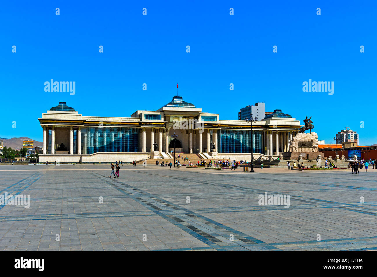 Sukhbaatar Square avec l'état de la Maison du Parlement, Ulaanbaatar, Mongolie Banque D'Images