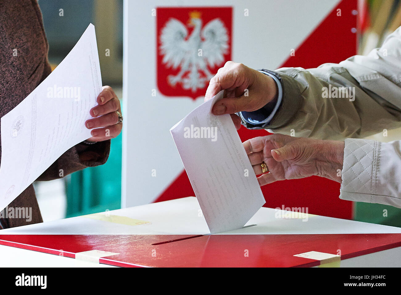 Élections en Pologne, vote, vote, vote, bureau de vote. Banque D'Images