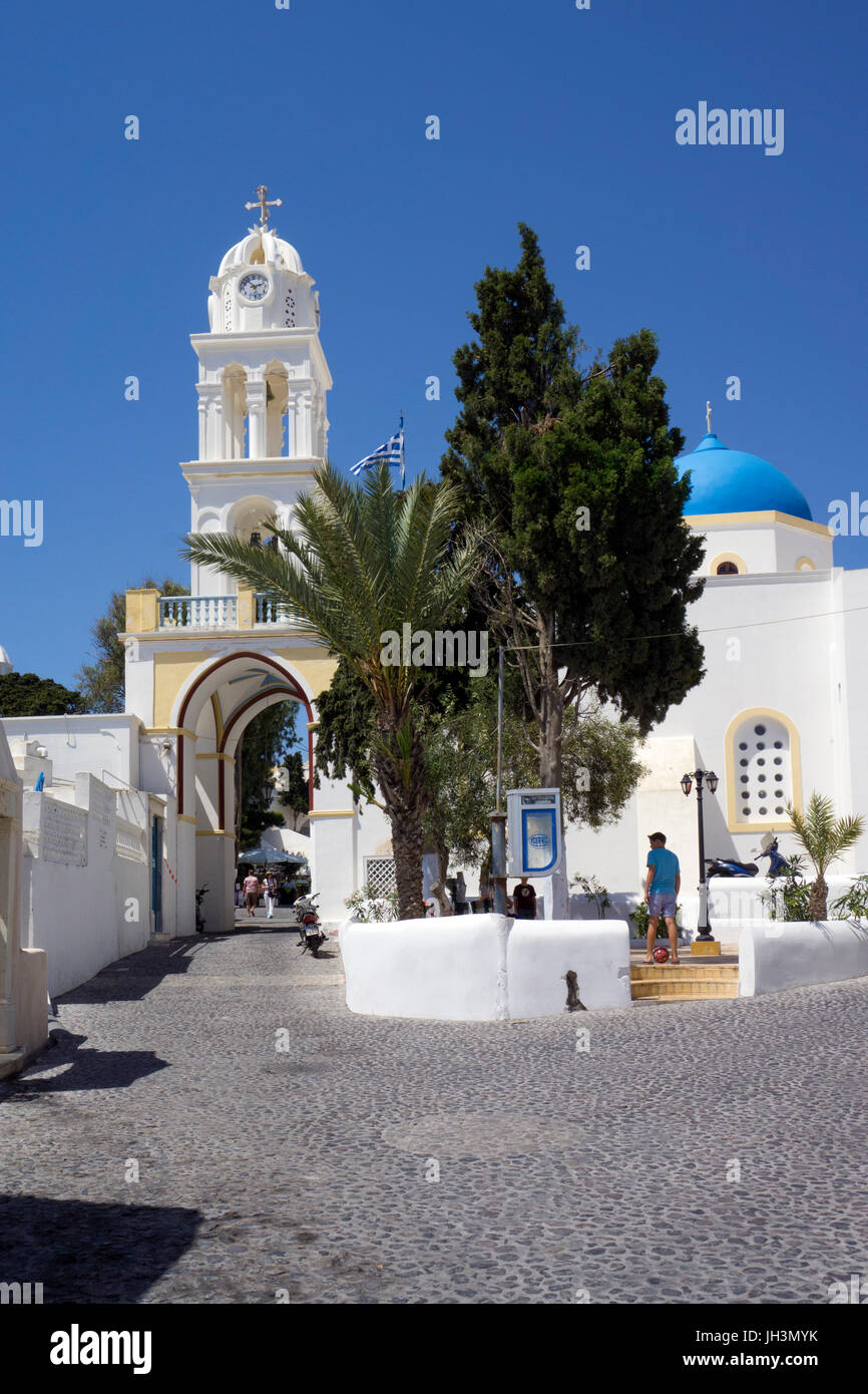 Kirche à Megalochori, Santorin, Canaries, aegaeis, Griechenland, mittelmeer, europa | Eglise au village megalochori, Santorini, Cyclades, Grèce, Banque D'Images