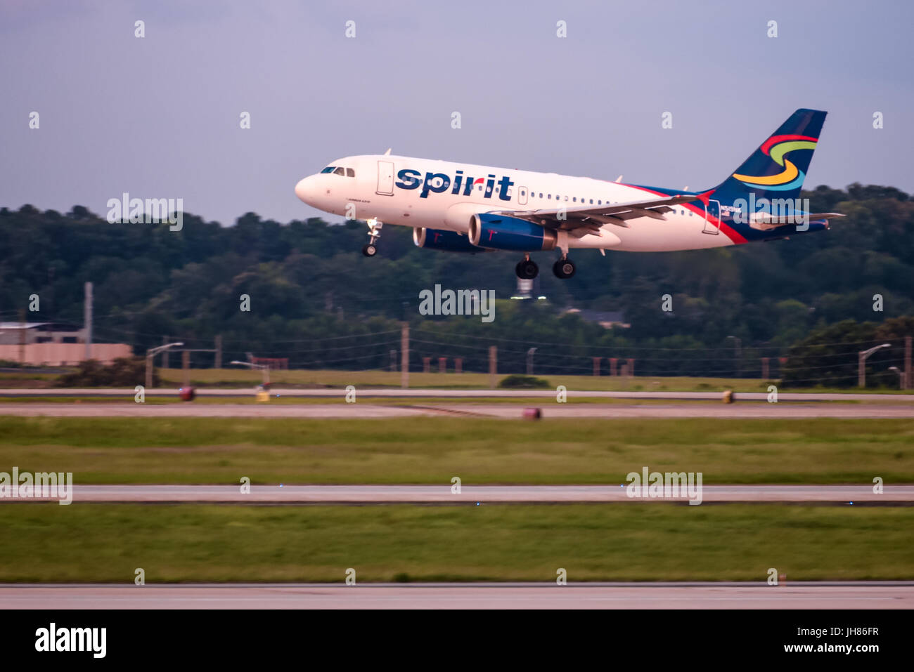 Spirit Airlines passenger jet à l'aéroport international Hartsfield-Jackson d'Atlanta à Atlanta, Géorgie, USA. Banque D'Images