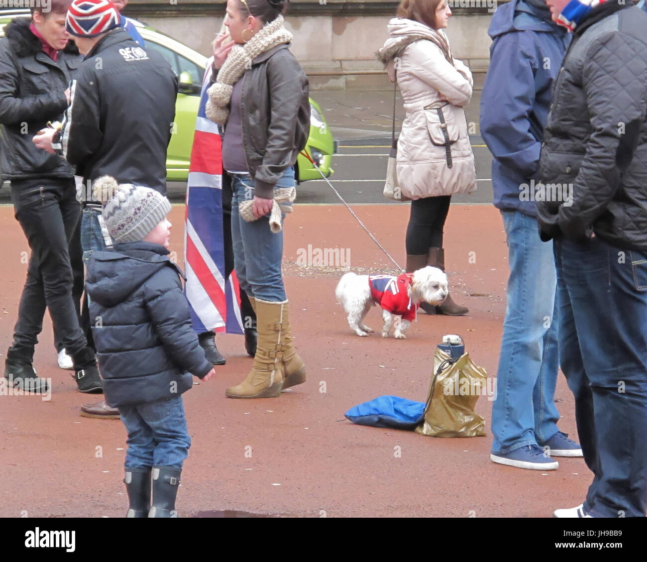 Loyaliste protestant Rangers Football club rally unioniste George Square Glasgow Ecosse drapeaux Union Jack Banque D'Images