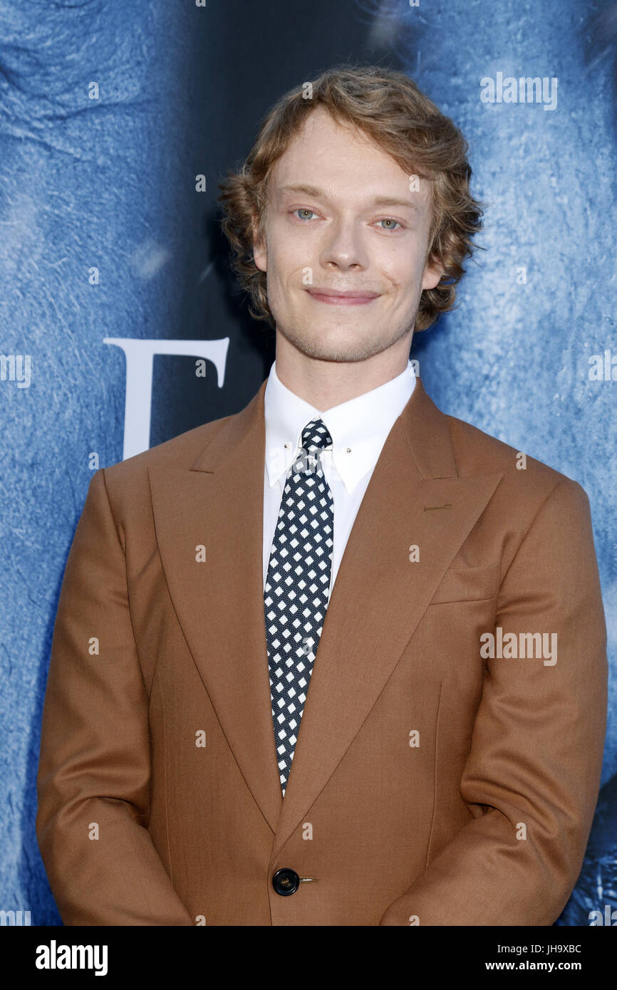 Los Angeles, CA, USA. 12 juillet, 2017. Alfie Allen à la ''jeu des trônes'' Saison 7 première projection au Walt Disney Concert Hall le 12 juillet 2017 à Los Angeles, CA : Crédit Kay Blake/ZUMA/Alamy Fil Live News Banque D'Images