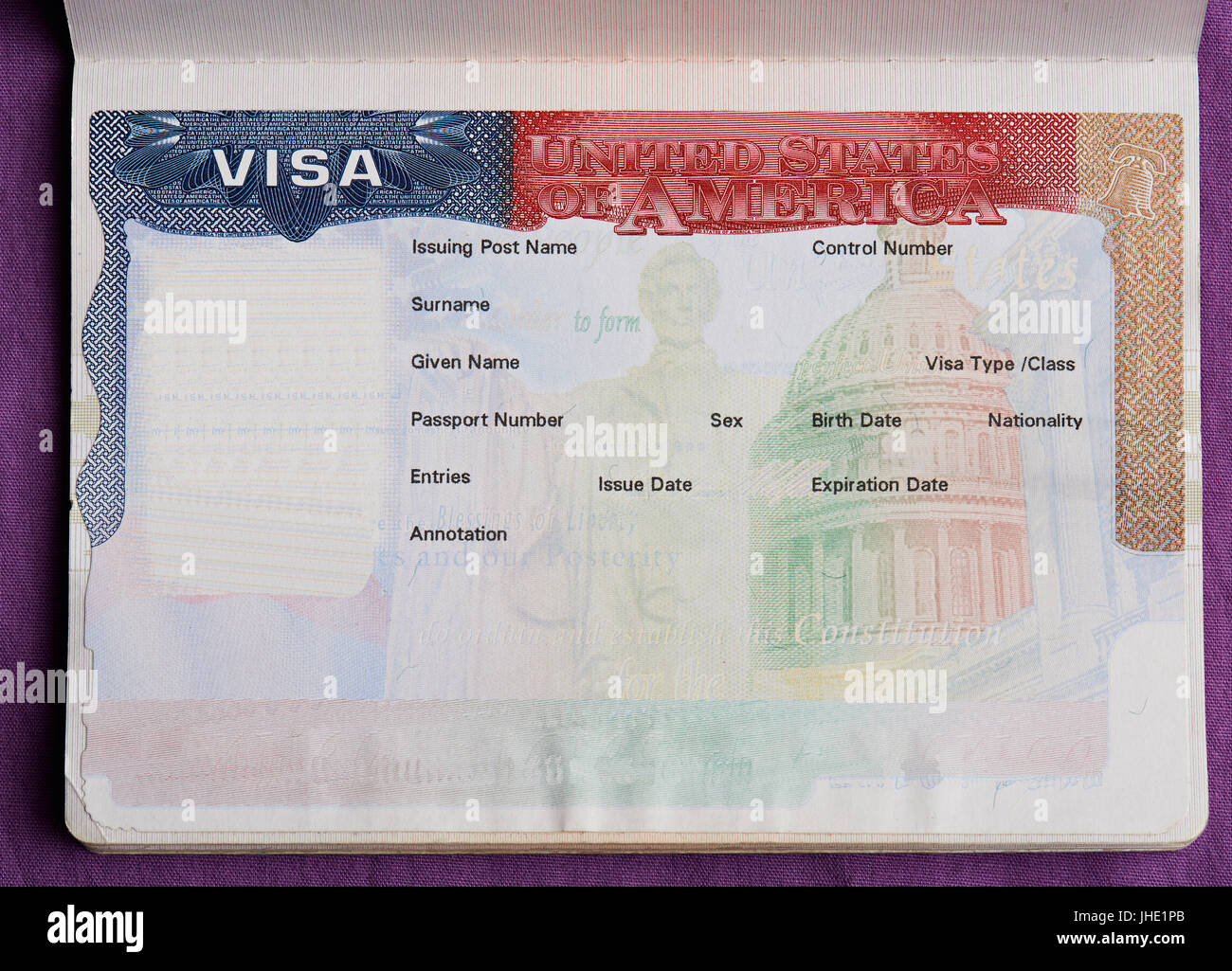 Blank visa américain en page du passeport. Vide visa pour entrer aux  États-Unis d'Amérique Photo Stock - Alamy