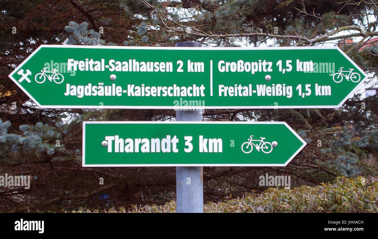 2016 Kleinopitz Wanderwegweiser Banque D'Images