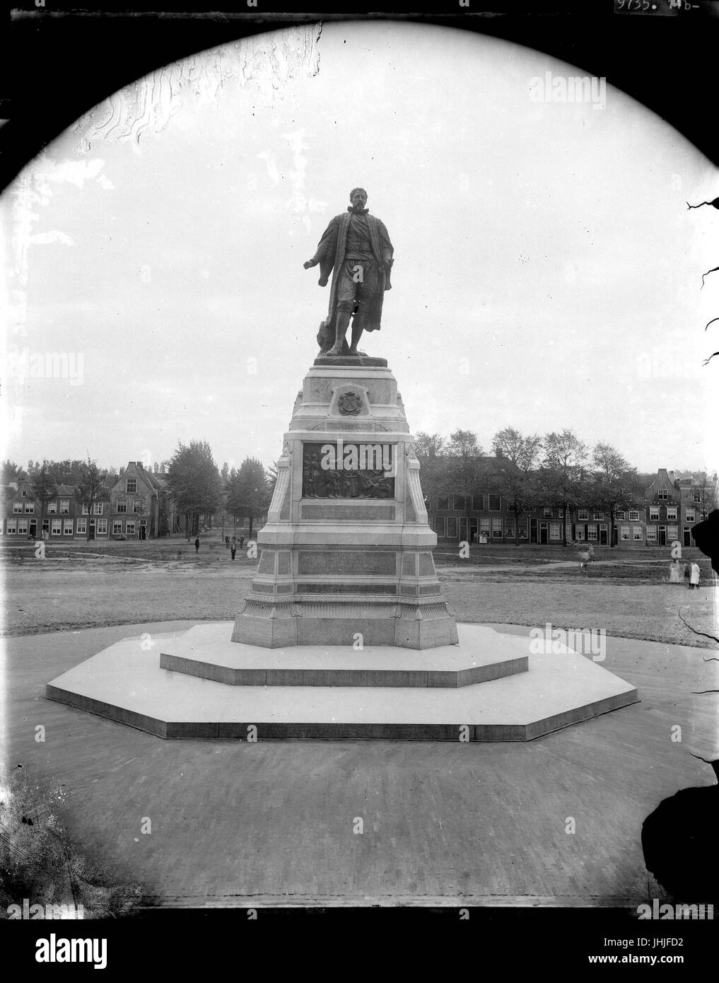 ErfgoedLeiden001015648 LEI Kerk van burgemeester P.A. van der Werf in het van der Werfpark à Leiden Banque D'Images