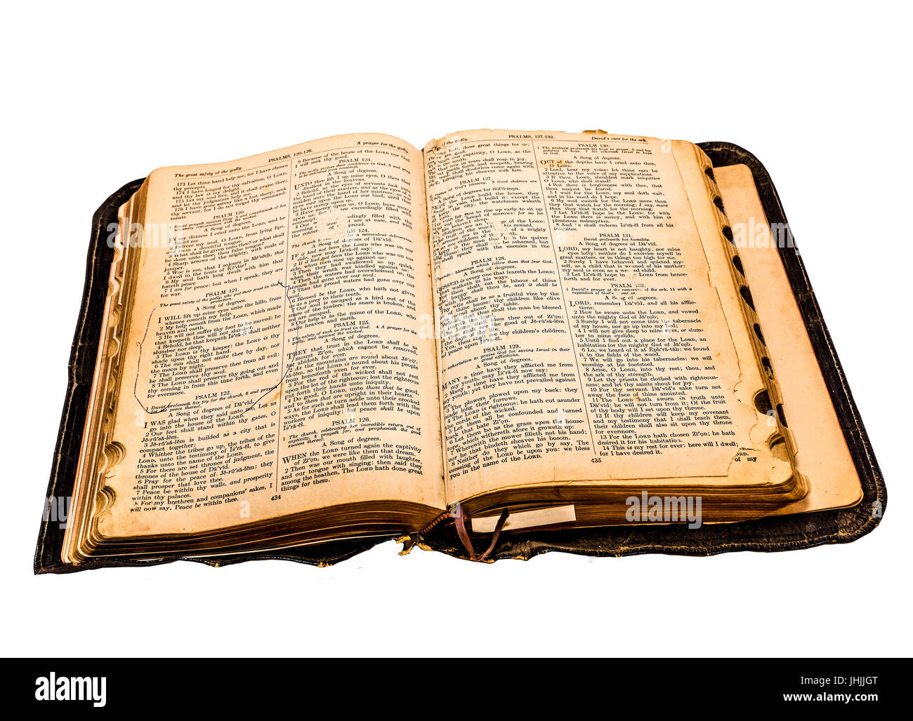 Vieille bible ouverte à Paslm 121 Banque D'Images