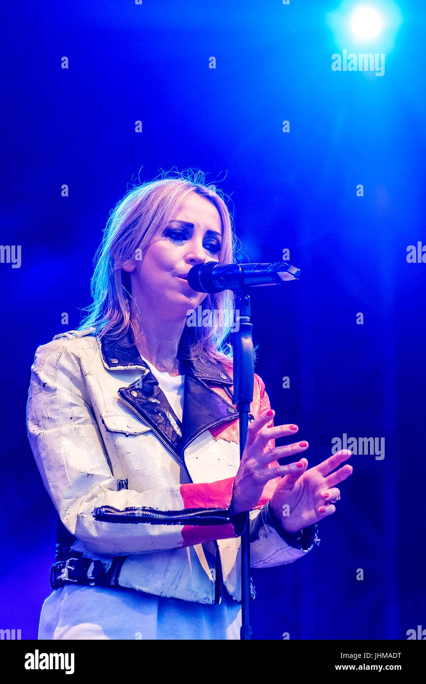 Londres, Royaume-Uni. Le 13 juillet, 2017. Tous les Saints joue la musique de Kew à Kew Gardens le 13/07/2017 à Kew la musique à Kew Gardens, Londres. Les personnes sur la photo : xxxx. Photo par : Julie Edwards/Alamy Live News Banque D'Images