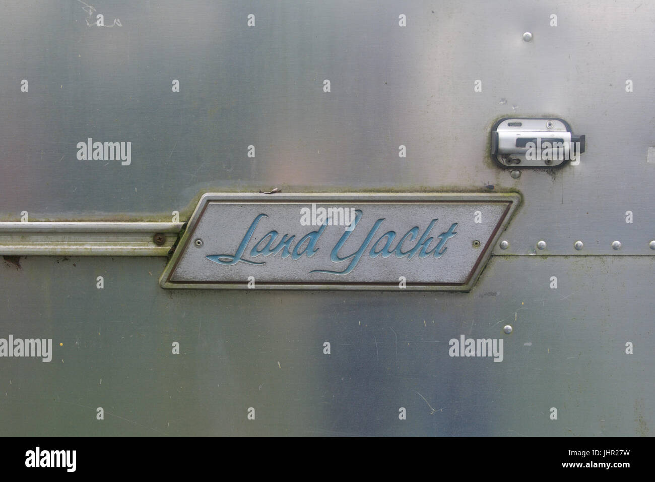 Location de terres d'un ancien logo camping-Airstream. Banque D'Images