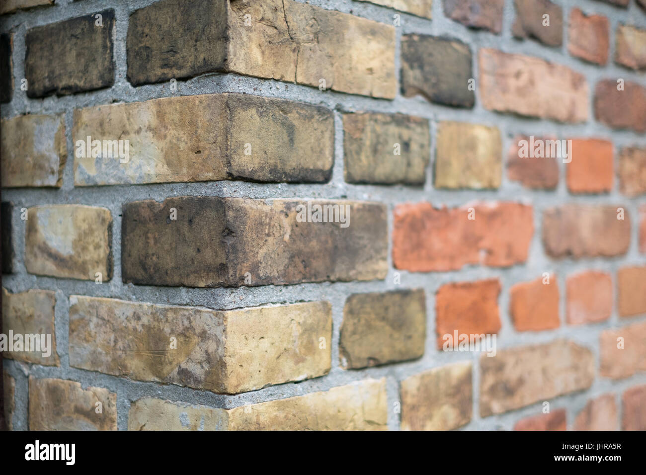 Coin d'un mur de brique vintage - stone brick wall edge Photo Stock - Alamy