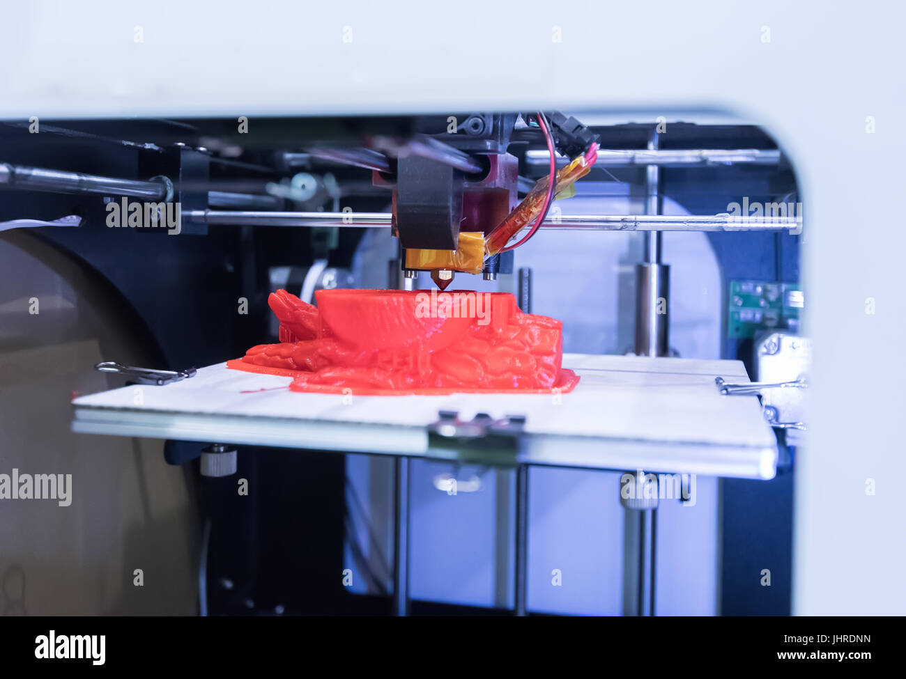 L'impression de l'imprimante 3D moderne figure macro close-up Banque D'Images