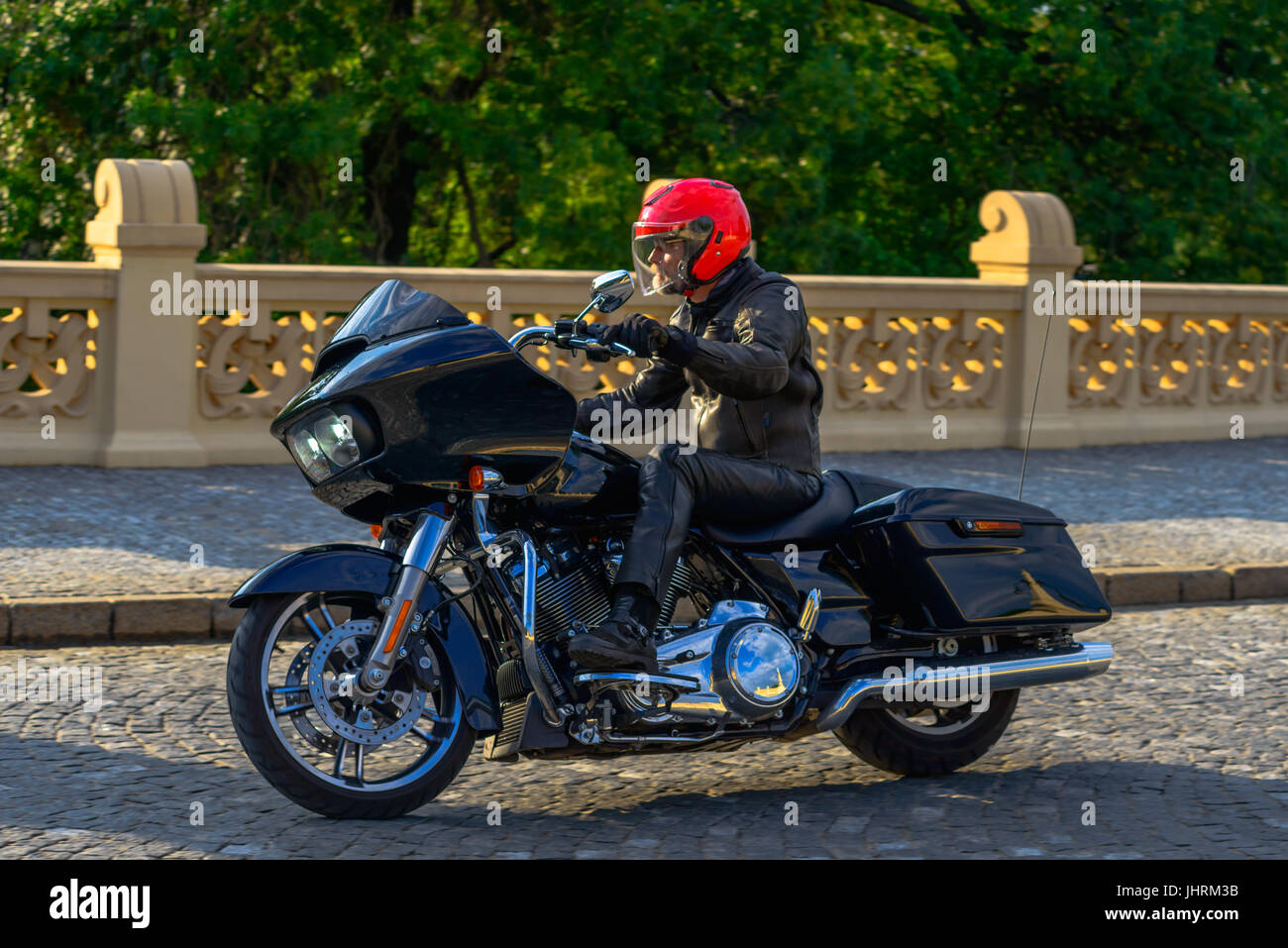 Harley davidson custom chopper Banque de photographies et d’images à ...