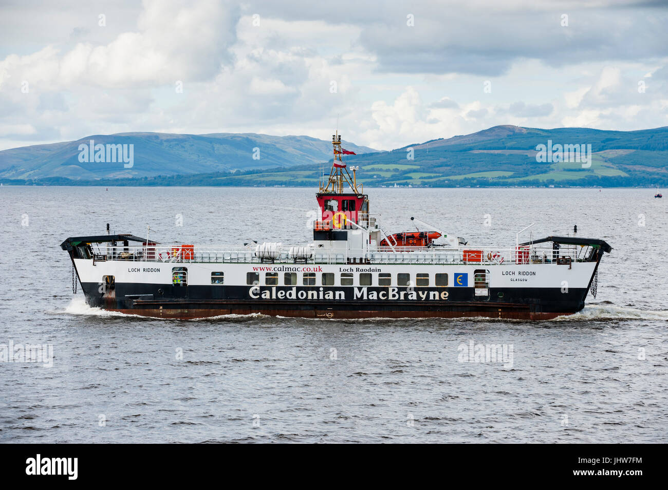 Largs, Ecosse - Août 17, 2011 : un ferry Caledonian MacBrayne. Le ferry voyages entre Largs sur le continent écossais et l'île de (Cumbrae) carr Banque D'Images