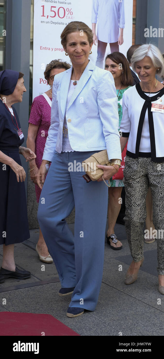 La princesse Elena d'Espagne participe à la journée de "bienfaisance" à Madrid comprend : la princesse Elena d'Espagne où : Madrid, Espagne Quand : 15 Juin 2017 Crédit : Oscar Gonzalez/WENN.com Banque D'Images