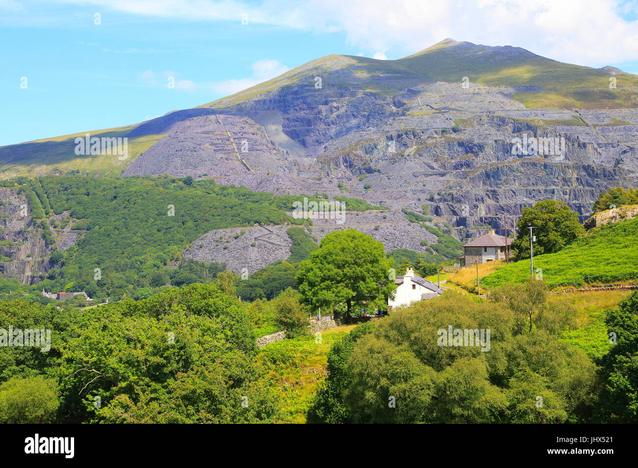 Ardoisières à Llanberis, Snowdonia, le nord du Pays de Galles, UK vue vers le bas à Llanberis Banque D'Images