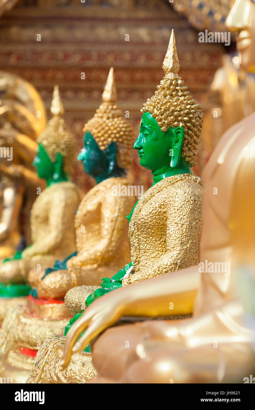 Statues de Bouddha de Jade, Wat Phrathat Doi Suthep, Chiang Mai, Thaïlande Banque D'Images