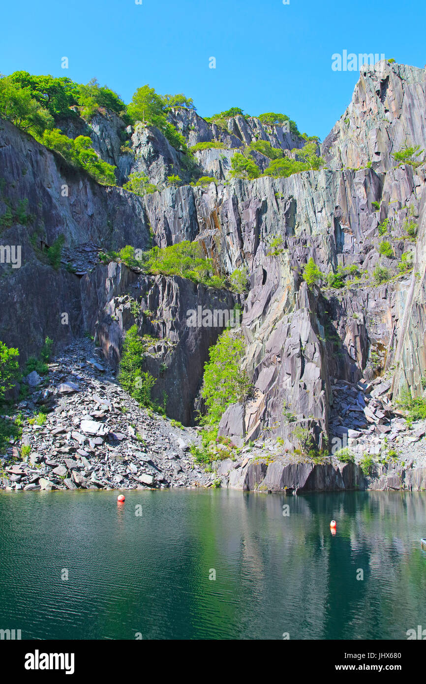 Vivian ardoise, Dinorwic ardoisières, Llanberis, Gwynedd, Snowdonia, le nord du Pays de Galles, Royaume-Uni Banque D'Images