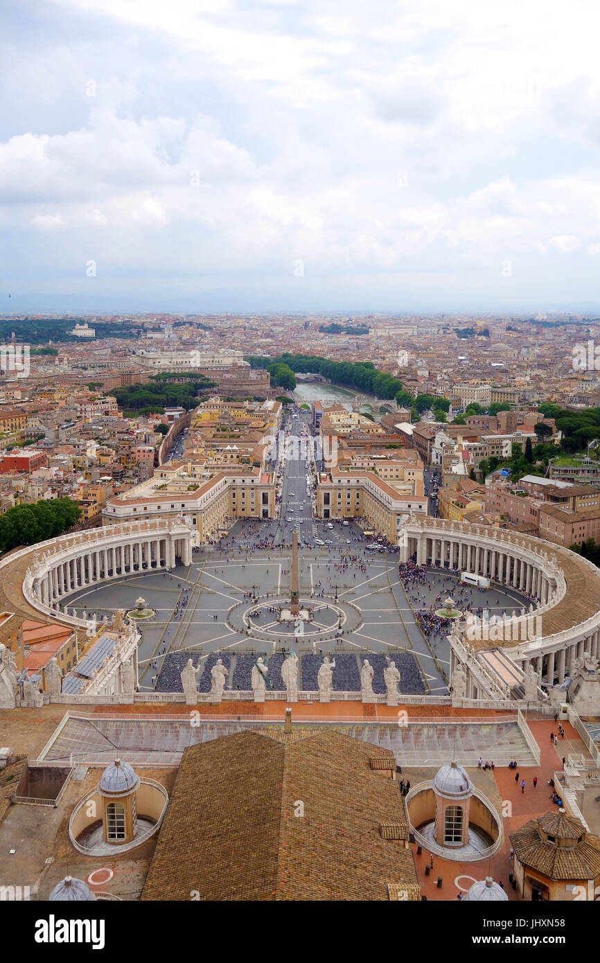 Vue du haut de la Basilique St Pierre, Vatican, Italie Banque D'Images