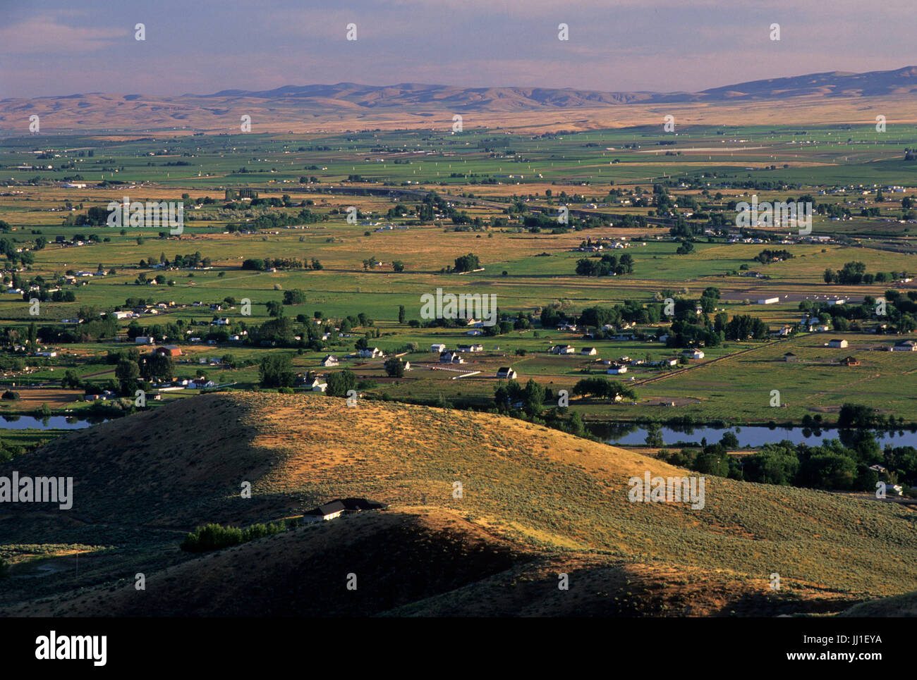 L'ciel vue collines de Yakima Valley, comté de Benton, Arkansas Banque D'Images