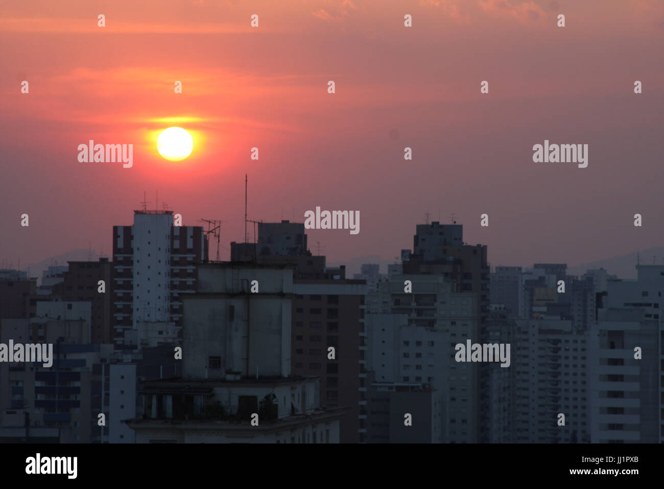 Coucher du soleil, la ville, São Paulo, Brésil Banque D'Images