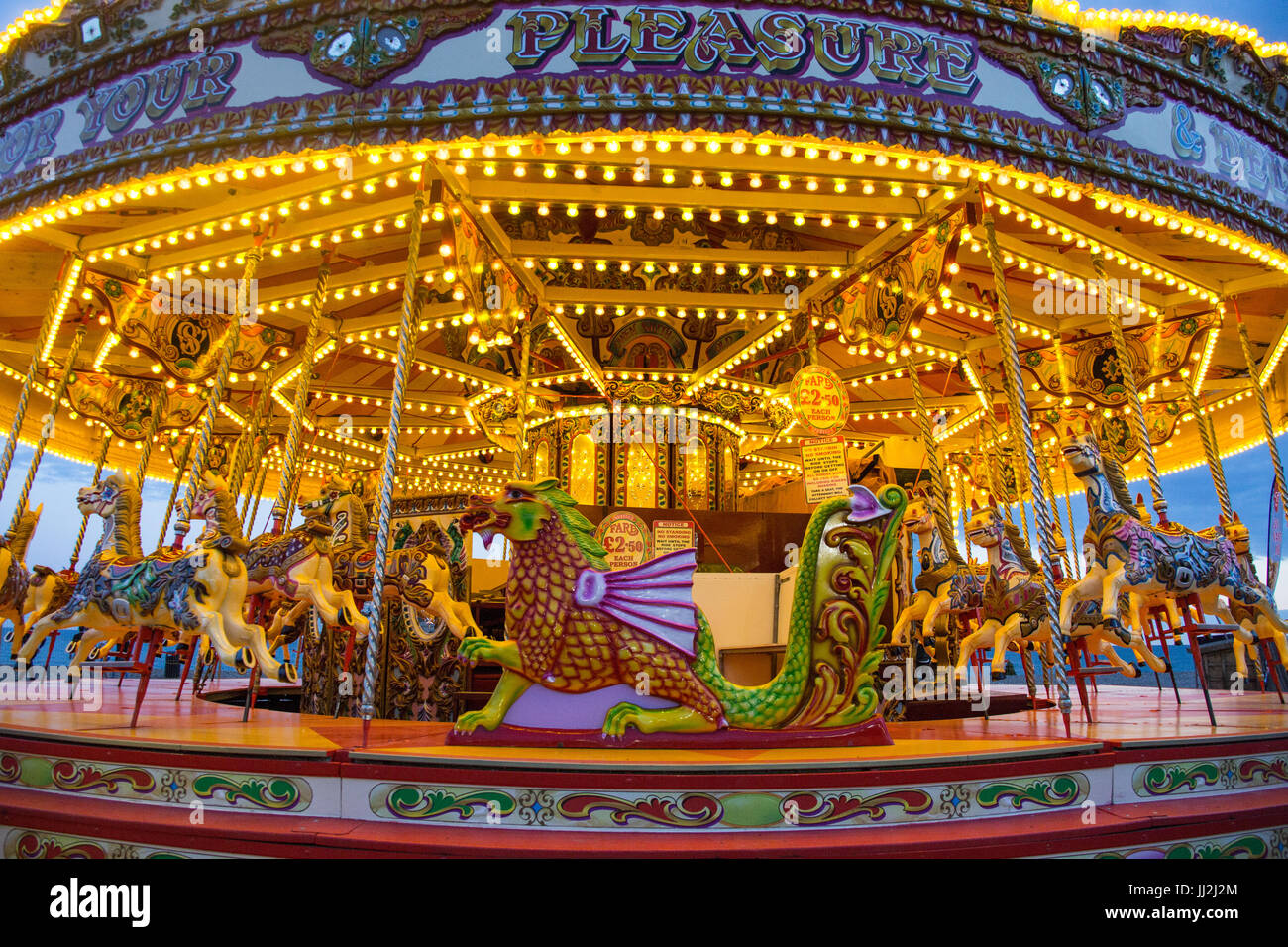 Les chevaux du Carrousel : Sussex station Banque D'Images