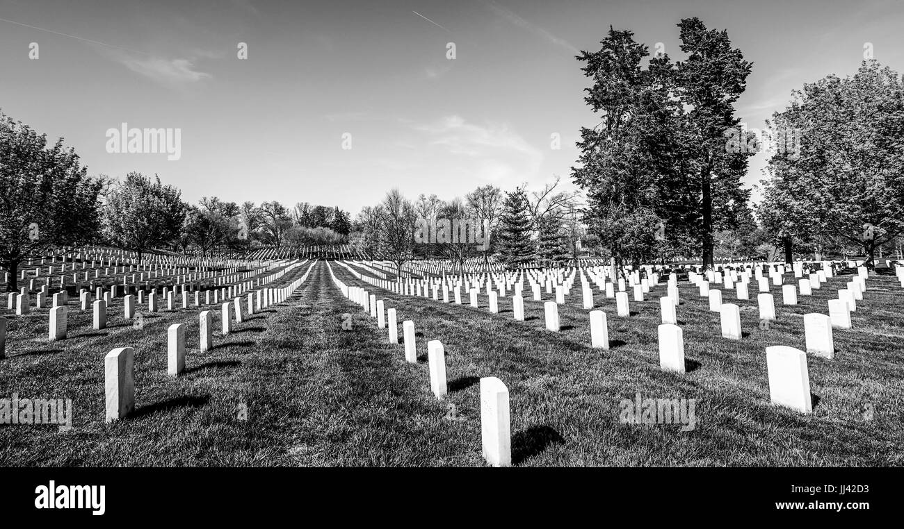 La visite du cimetière d'Arlington à Washington - Washington / DISTRICT DE COLUMBIA - 8 AVRIL 2017 Banque D'Images