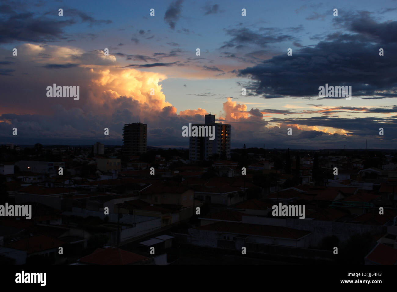 Les nuages, bâtiments, São Paulo, Brésil Banque D'Images