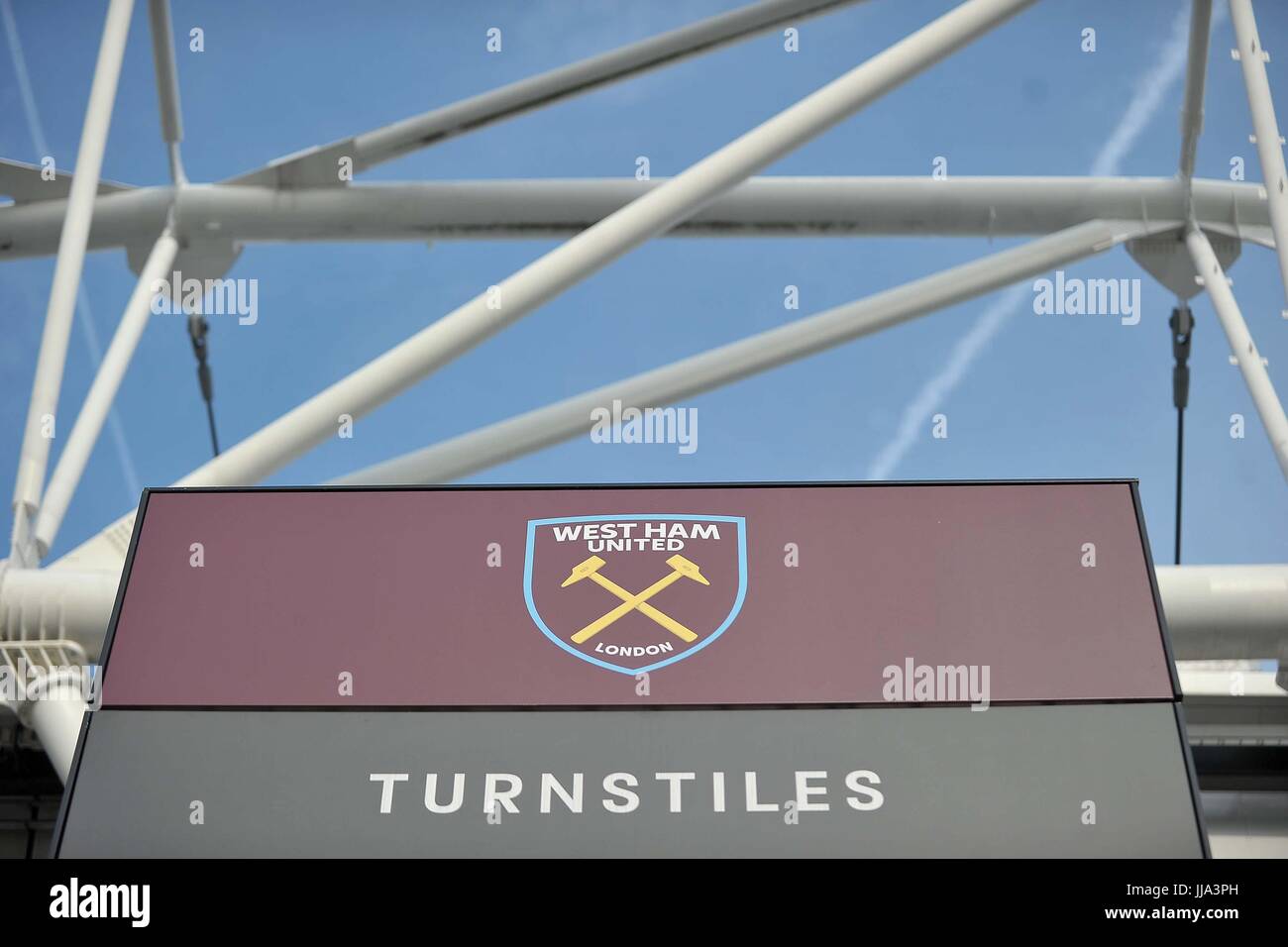 Stratford, London, UK. 18 juillet, 2017. West Ham signage autour du stade. Championnats du monde Para athlétisme. Stade olympique de Londres. Queen Elizabeth Olympic Park. Stratford. Londres. UK. 18/07/2017. Credit : Sport en images/Alamy Live News Banque D'Images