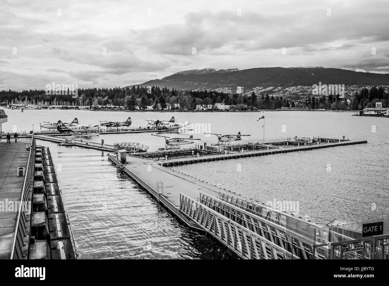 Les avions de l'eau dans la ville de Vancouver - Vancouver - Canada - 12 AVRIL 2017 Banque D'Images