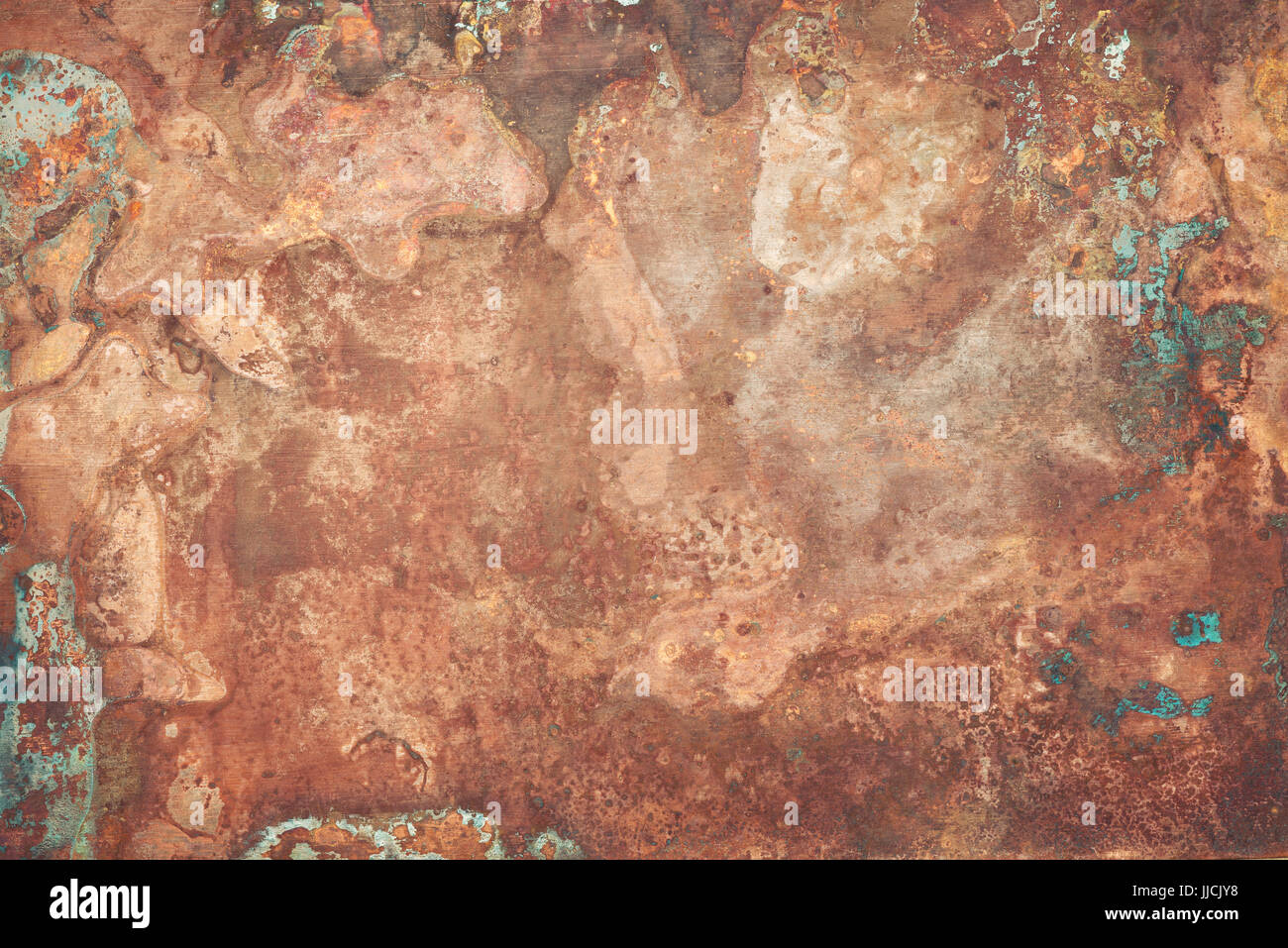 Plaque de cuivre de texture avec patine verte les taches. Vieux fond métal usé. Banque D'Images