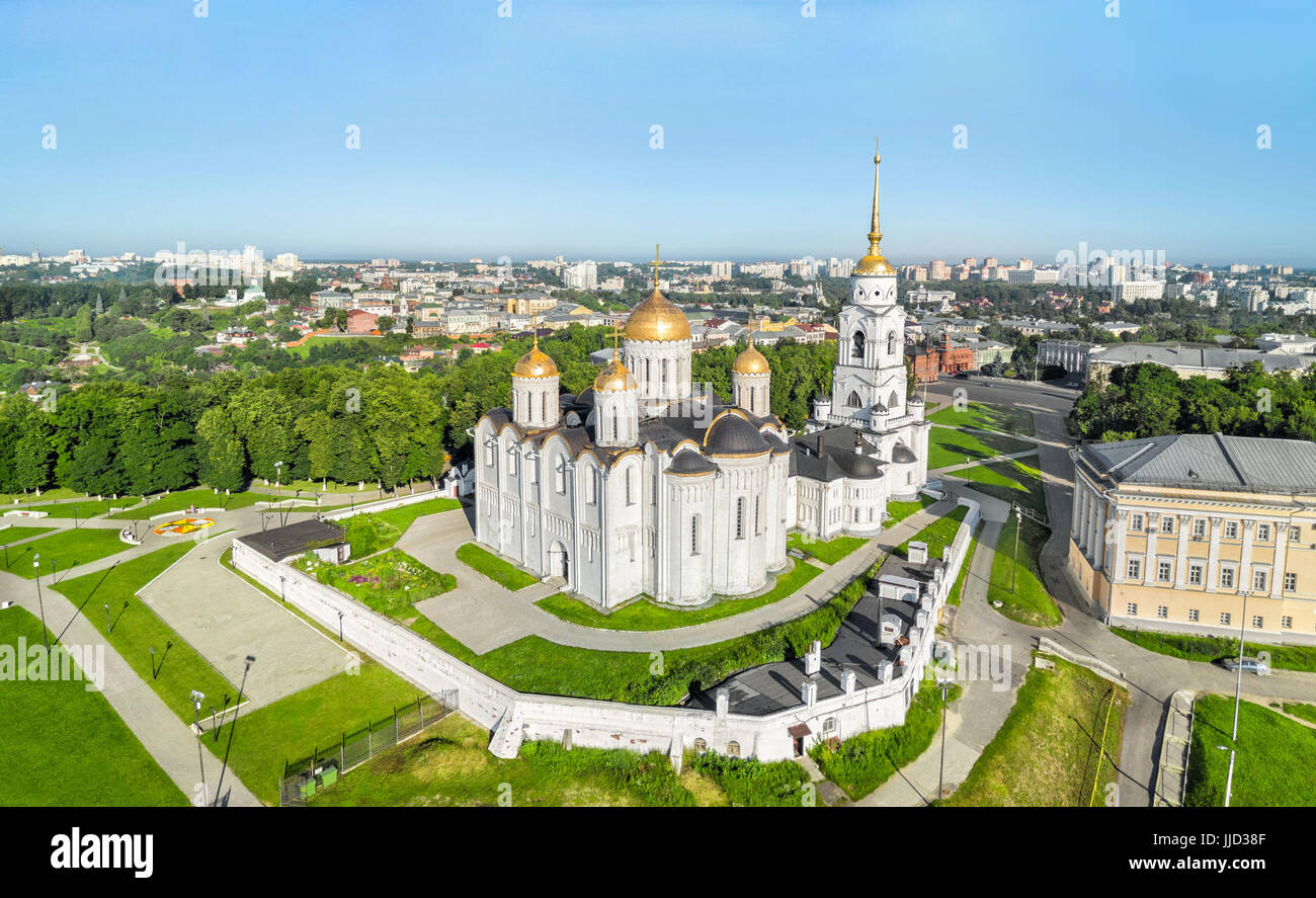 Vue aérienne de la cathédrale Uspenskiy à Vladimir, Russie Banque D'Images