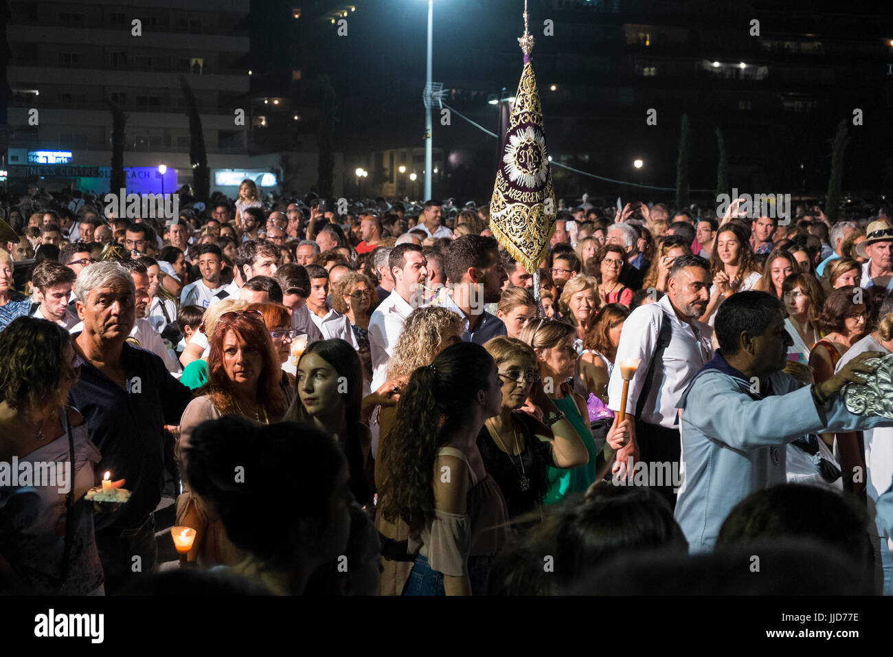 Procession de la vierge Carmen (Virgen del Carmen). Los Boliches, Fuengirola, Malaga, Espagne. 16 juillet 2017. Banque D'Images