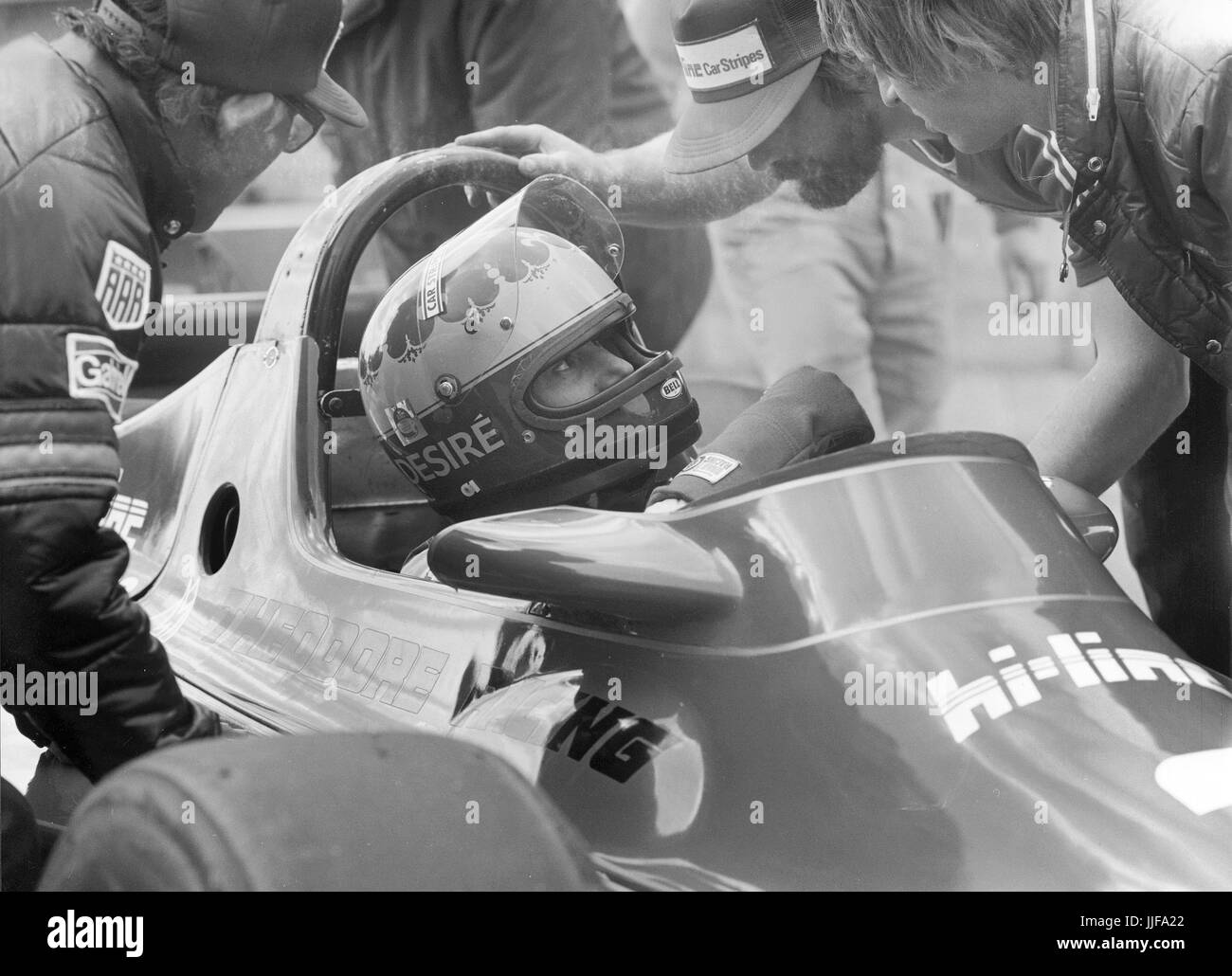 Pilote de course femme désir Wilson à Silverstone Grand Prix de Grande-Bretagne 1980, où elle n'a pas réussi à se qualifier pour la course. Banque D'Images