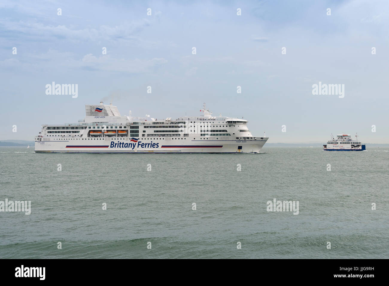 Bretagne Ferry et le Isleof Wight le passage de bac dans le Solent Banque D'Images