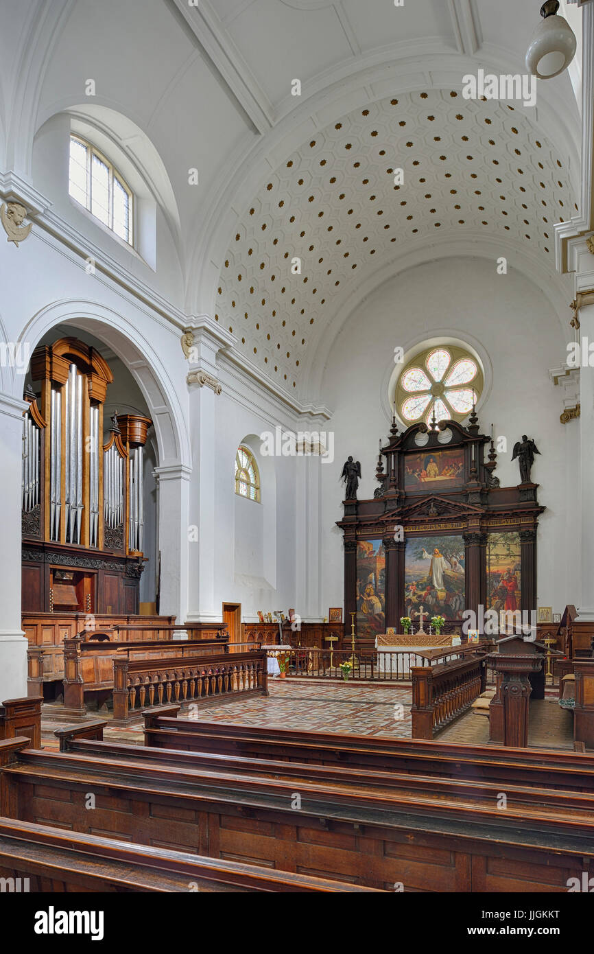 L'église St Thomas Martyr, St Thomas Street, Bristol orgue, choeur et Autel Banque D'Images
