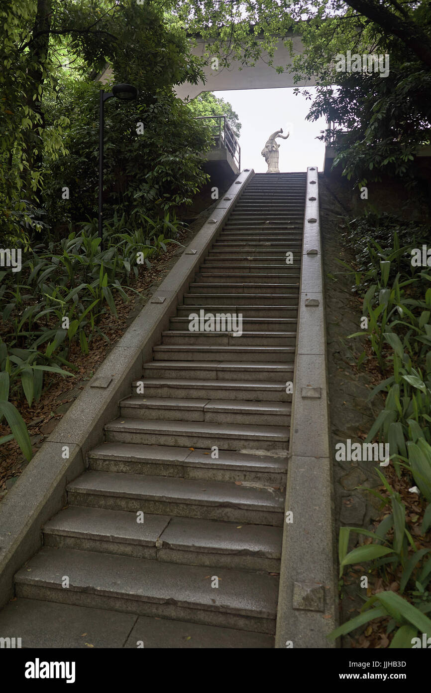 Statue d'escalier Banque de photographies et d'images à haute résolution -  Page 3 - Alamy
