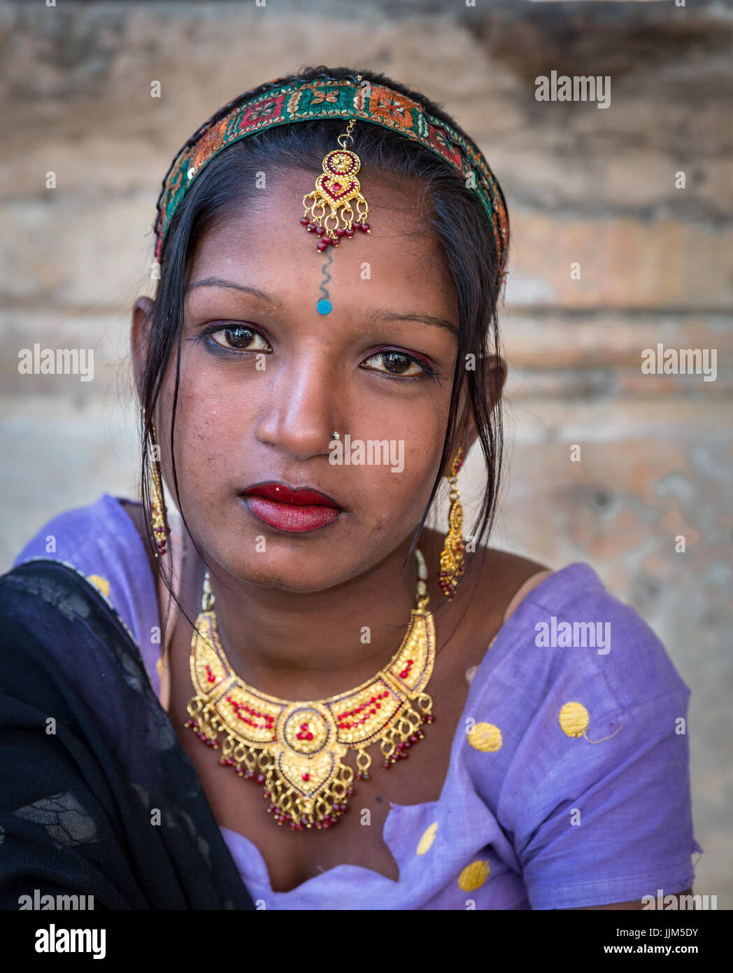 Jeune Femme En Sari Traditionnel Pushkar Rajasthan India Photo Stock Alamy 