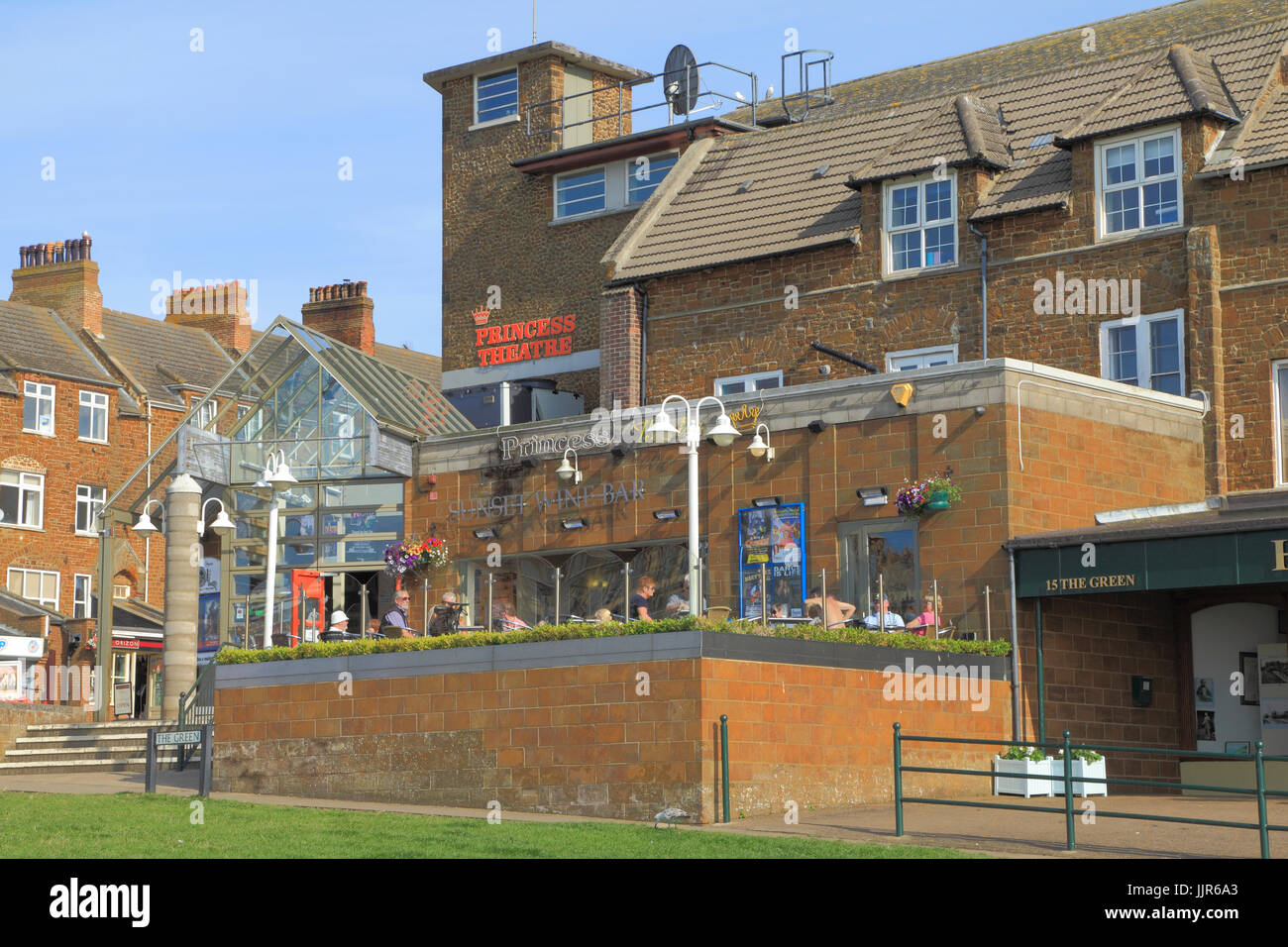 Le Théâtre Princess, un bar en terrasse, Coucher de soleil Bar à vin, Hunstanton, Norfolk, England, UK Banque D'Images