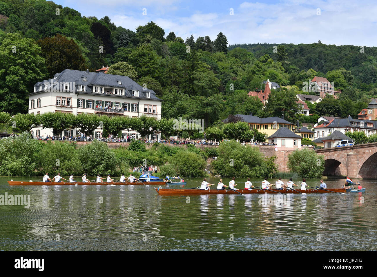 Le duc et la duchesse de Cambridge cox un bateau chacun dans une course entre la ville jumelée de Cambridge et de Heidelberg, Allemagne. Banque D'Images