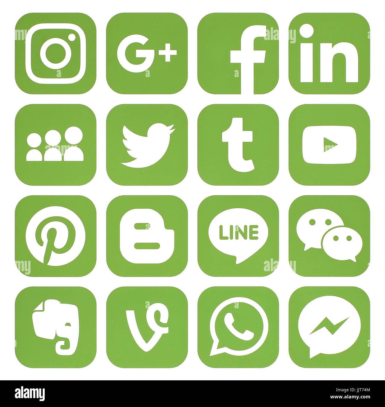 Kiev, Ukraine - 07 Février 2017 : Collection d'icônes de médias sociaux populaires verdure imprimée sur du papier : Facebook, Twitter, Google Plus, Instagram, pinte Banque D'Images