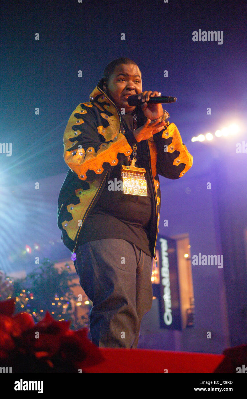 La star du reggae Sean Kingston, qui réalise chaque année des vacances éclairage d'arbre extravagance concert Grove Los Angeles. Banque D'Images