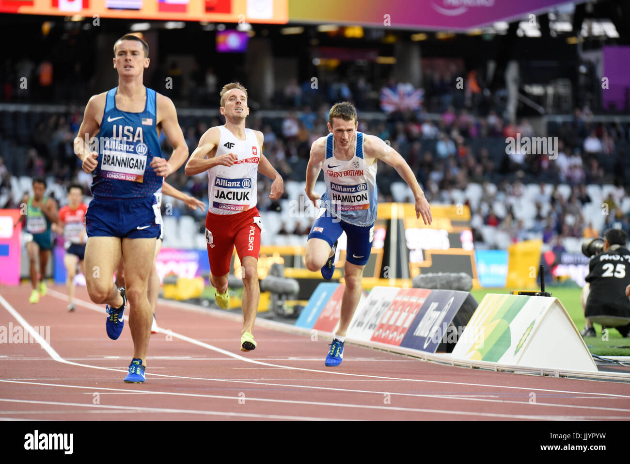 James Hamilton progressé au 800m T20 samedi dernier dans le monde Para athlétisme championnats dans le stade de Londres Banque D'Images