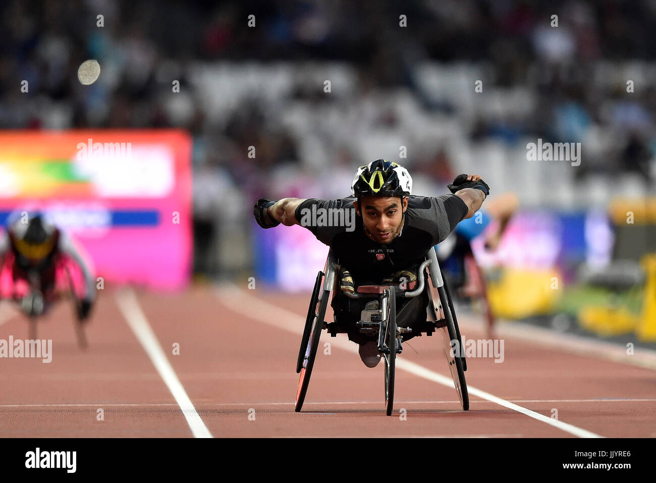 Londres, Royaume-Uni. 21 juillet, 2017. Londres, ANGLETERRE - 21 juillet 2017 : Walid Ktila (TUN) dans Men's 200M T34 pendant la finale Para Championnats mondiaux d'athlétisme 2017 à Londres Londres Stadium le vendredi. Photo : Taka Taka : crédit G Wu Wu/Alamy Live News Banque D'Images