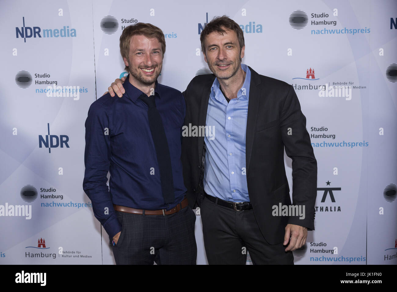 Les célébrités participant à la 20. Studio Hambourg 2017 Nachwuchspreis au Thalia Theater de Hambourg avec : Tobias Rosen, Guido Broscheit Où : Hambourg, Allemagne Quand : 20 Juin 2017/WENN.com Schultz-Coulon Crédit : Banque D'Images